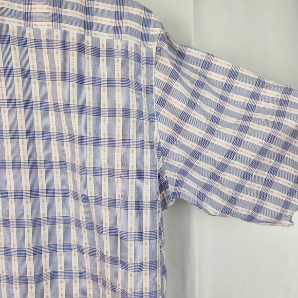 ROBERT Graham short sleeve shirt size M in EUC - Picture 6 of 9